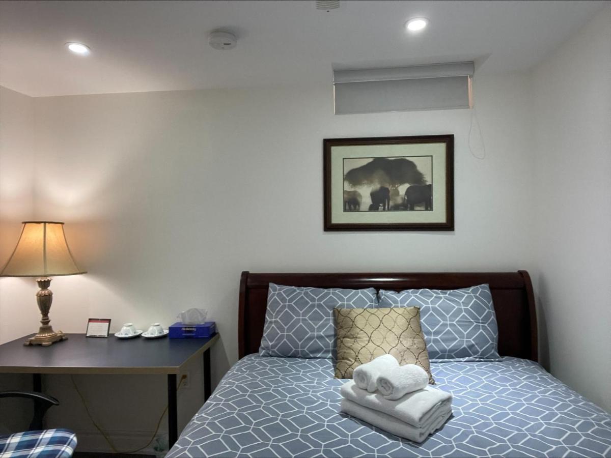 Apartmán Btn Family-Style Bustling Area Self-Check-In So Fast Fiber Net Free Parking Toronto Exteriér fotografie
